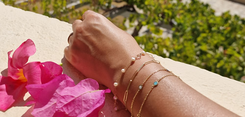 Luka Bela Italische 18 Karat Goldene Armbänder
